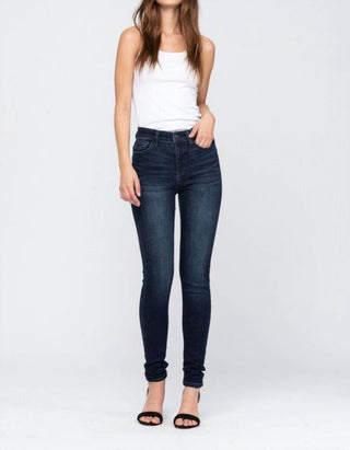 Judy Blue - Calça jeans skinny super escura de cintura alta