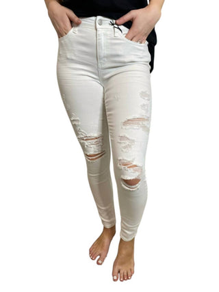 Judy Blue - Mid Rise Skinny Destroyed Jeans