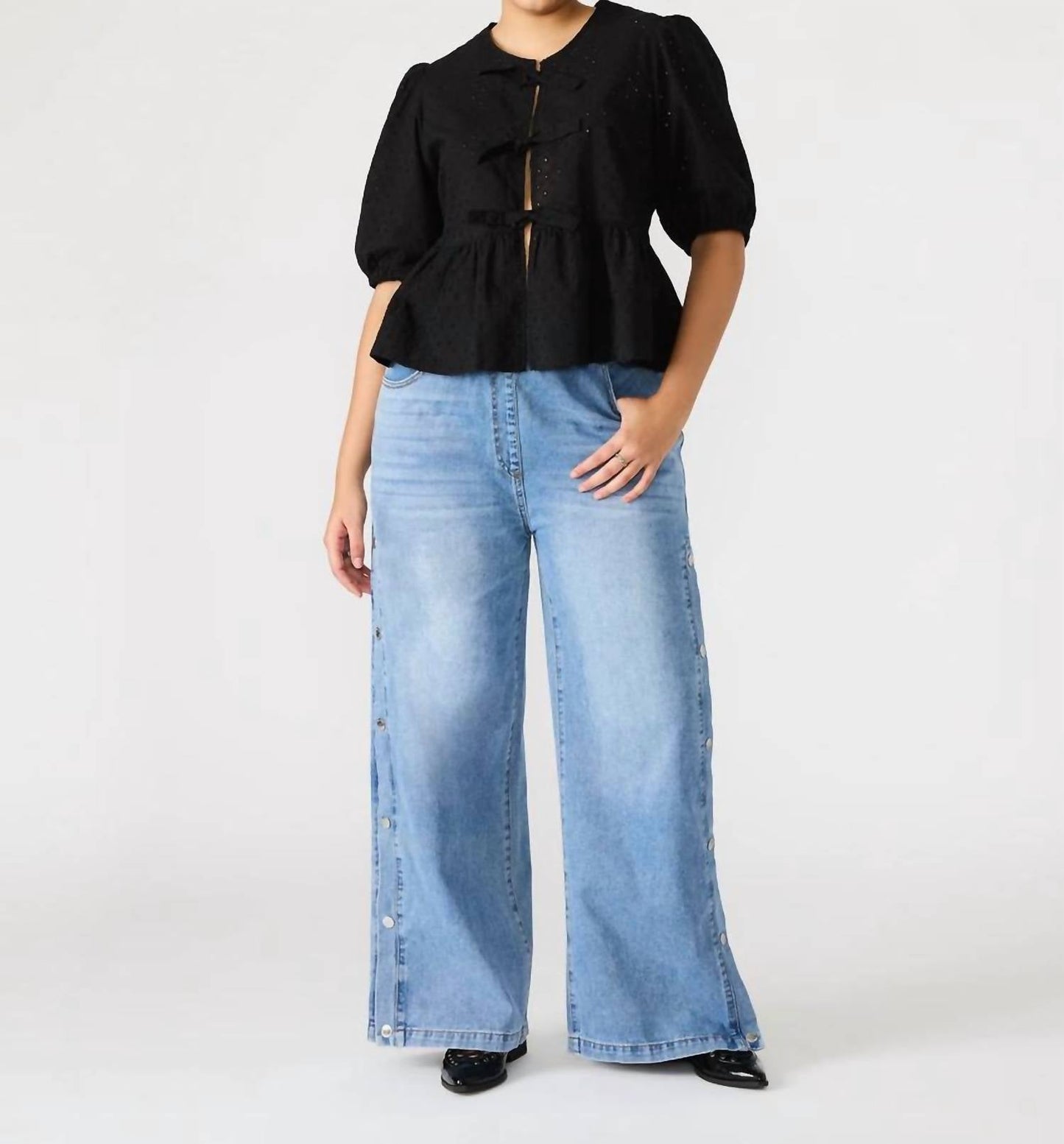 Steve Madden - Paula Eyelet Top