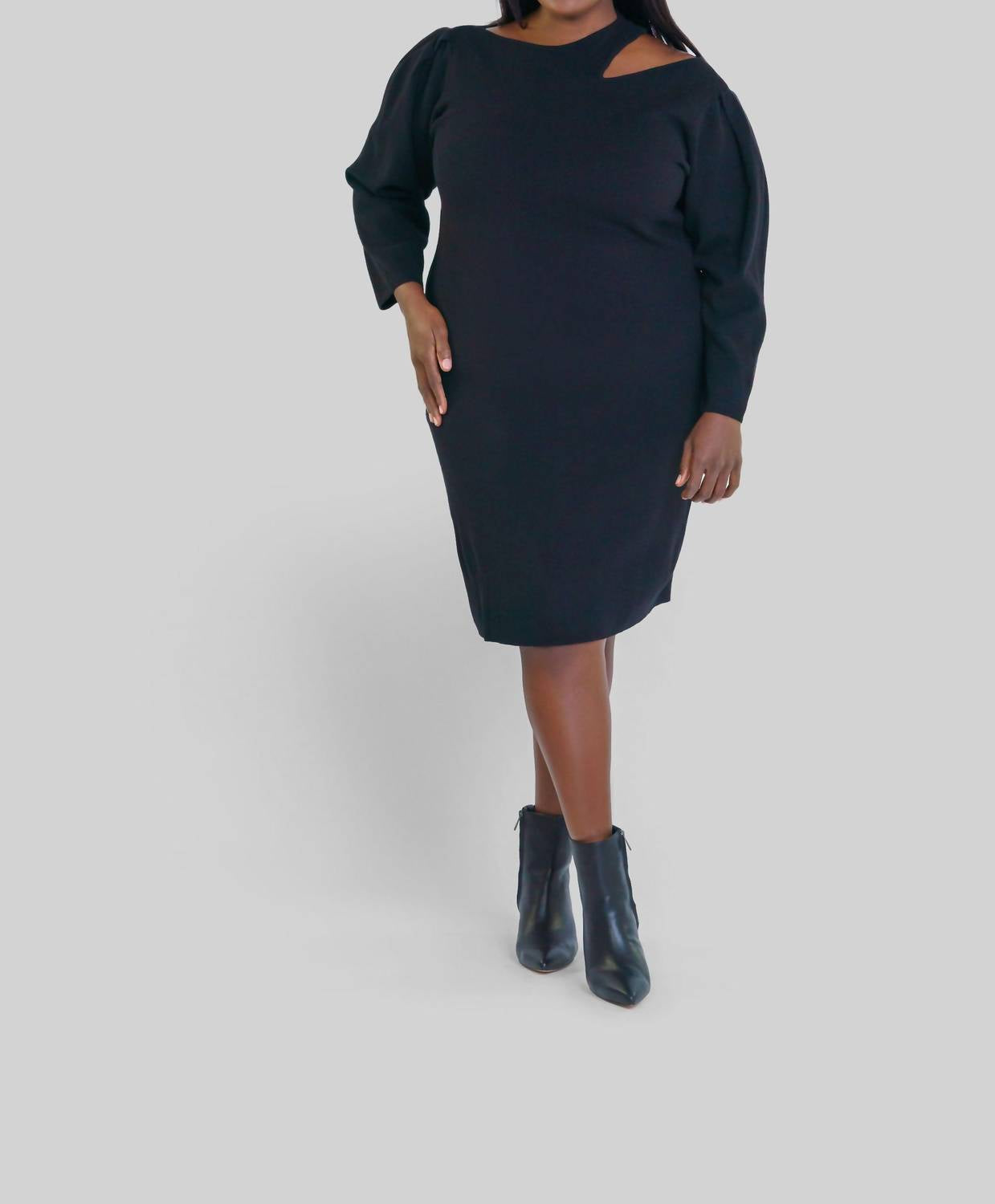 Donna Morgan - Long Sleeve Mini Sweater Dress - Plus