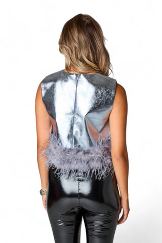 Buddylove - Blusa Queenie com acabamento em penas metálicas