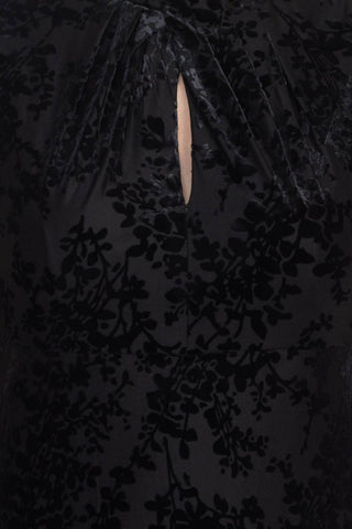 Adrianna Papell - Vestido curto de veludo com mangas flare