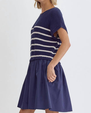 Entro - Vestido listrado em camadas