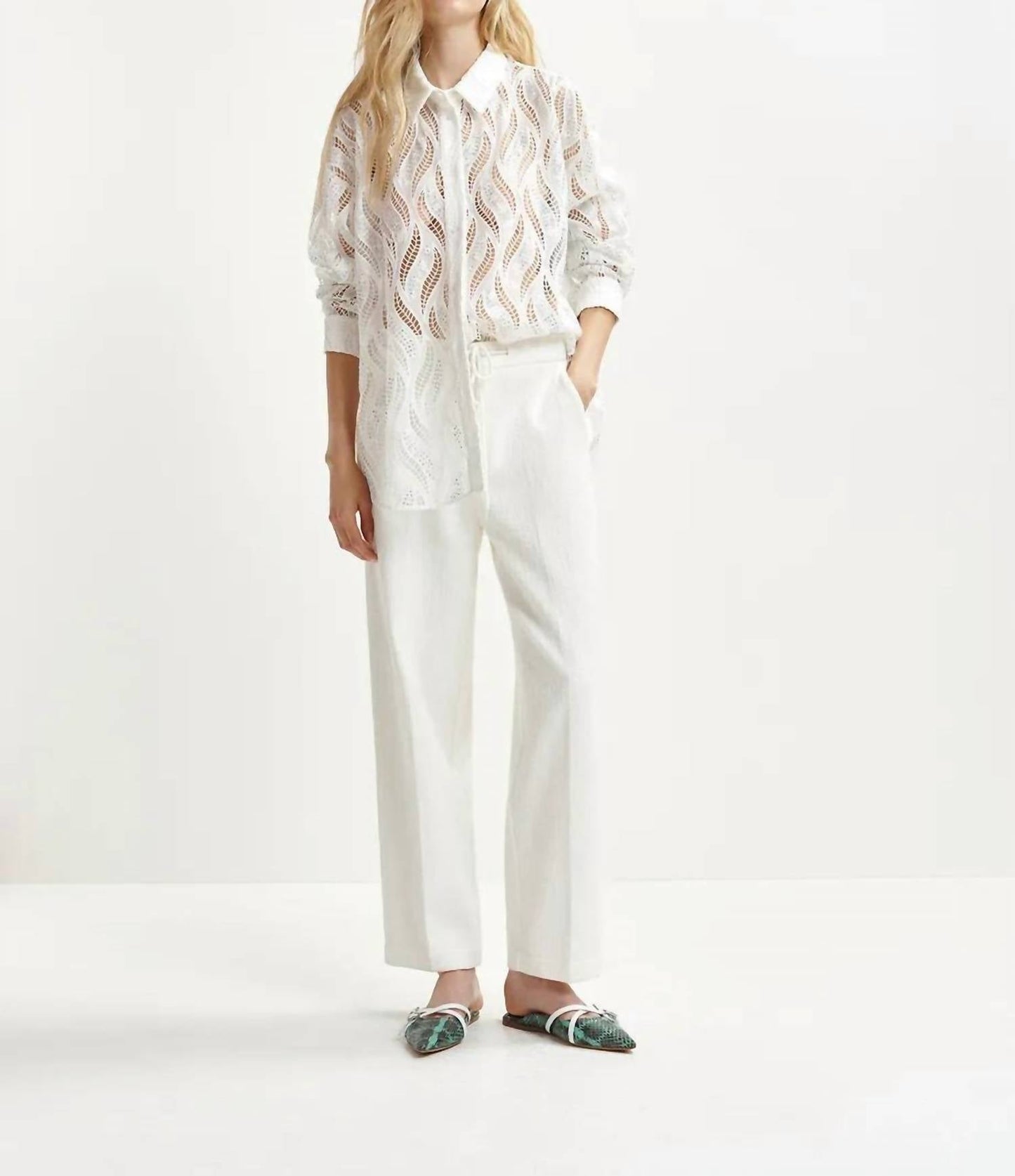 Essential Antwerp - Heftig Straight Leg Pants