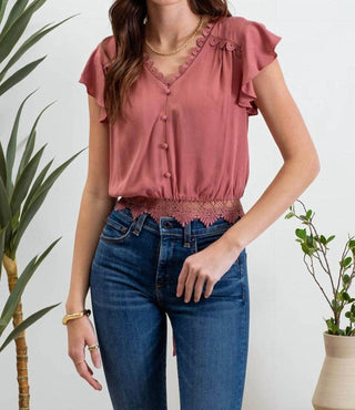 Blu Pepper - Top curto de manga curta com acabamento em renda e amarração nas costas