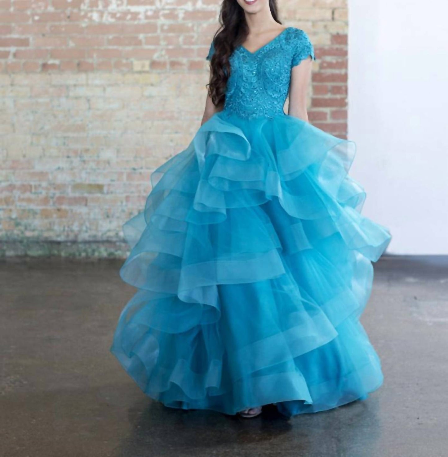 Ellie Wilde - Women's Prom Dress