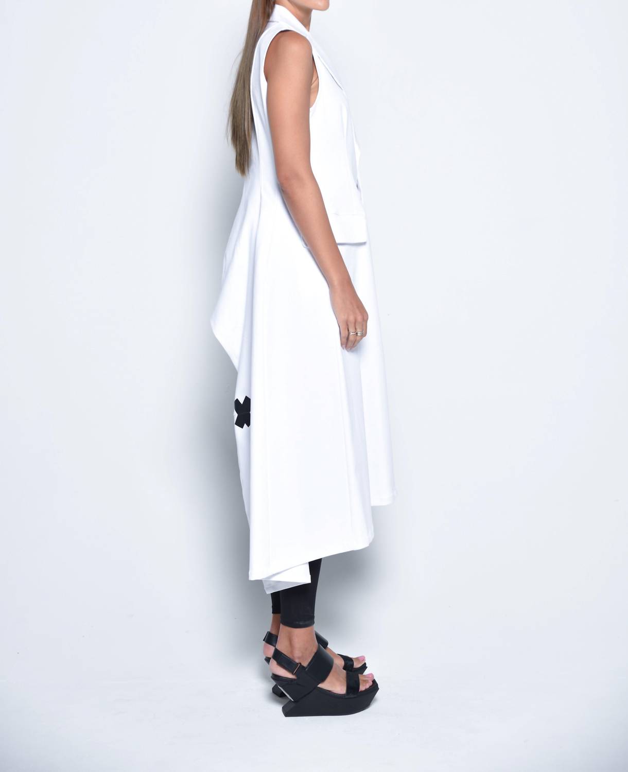 Simply Mila - Uneven Asymmetrical Vest