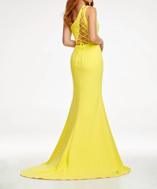 Ashleylauren - One Shoulder Gown