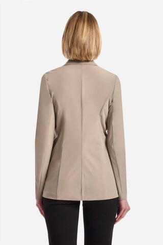 Cápsula 121 - BLAZER TITAN