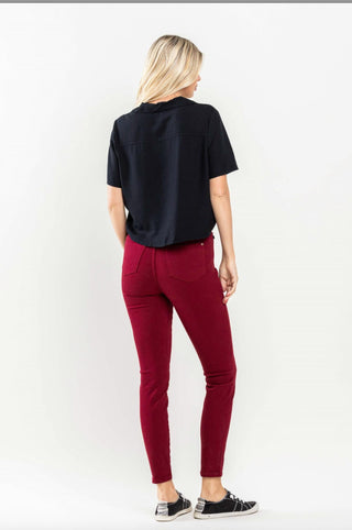 Judy Blue - Calça Jeans Skinny com Controle de Barriga