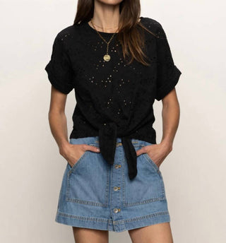 Santuário - Camiseta com ilhós para o dia todo