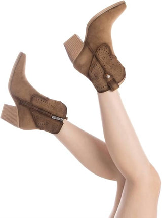 Xti - Women’s Refresh Booties