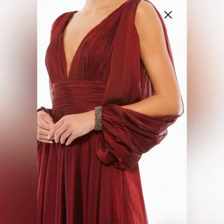 Mac Duggal - Vestido de chiffon com decote em V e corte A, punhos com contas