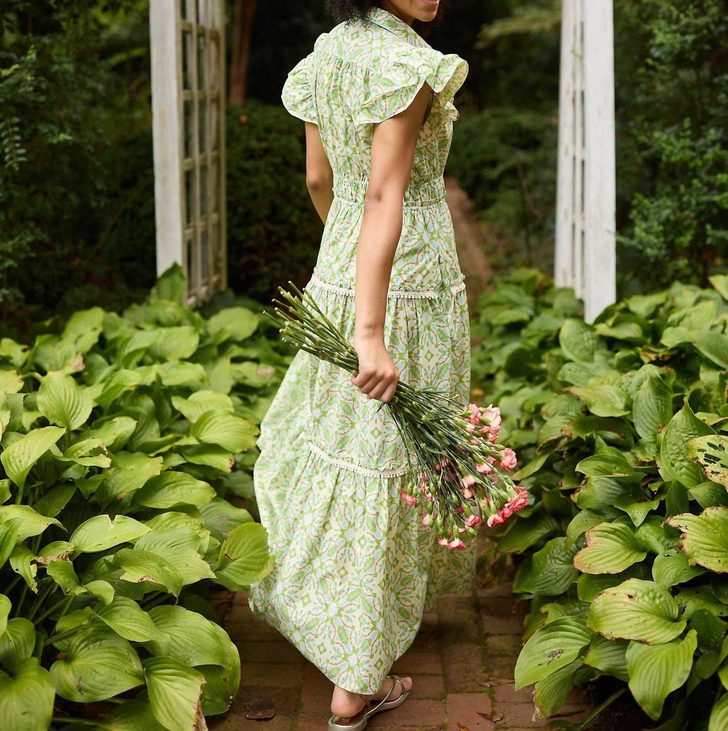 Brooks Avenue - Flutter Sleeve Dress