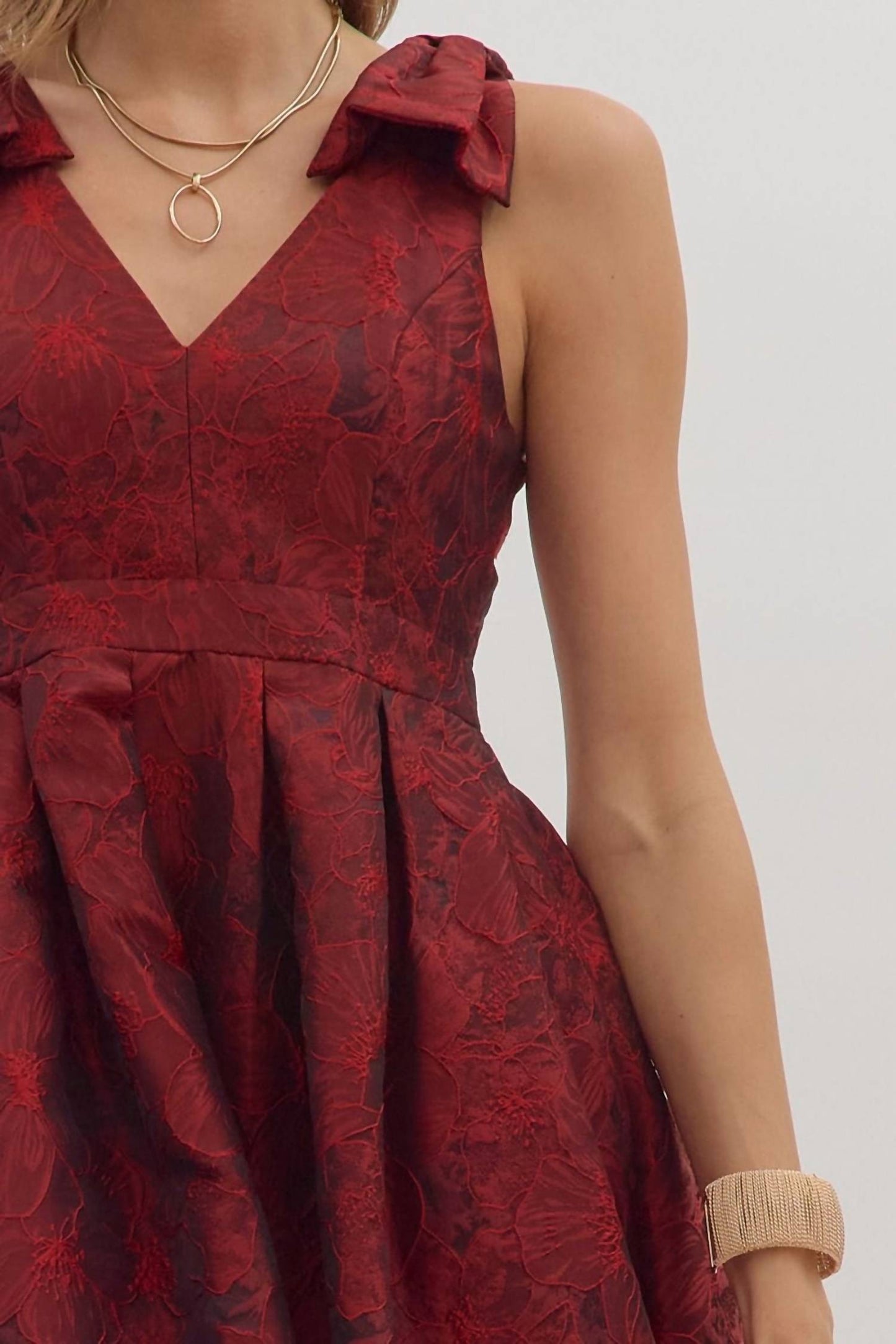 Entro - Celebration Midi Dress