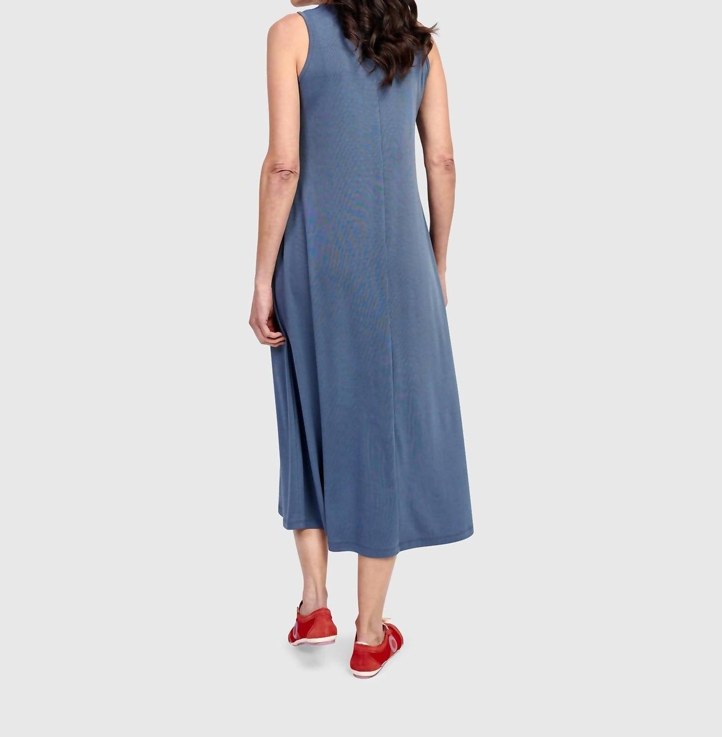Alembika - Essential Sleeveless Midi Dress
