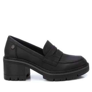 Xti - Mocassins com Detalhe de Máscara Feminina