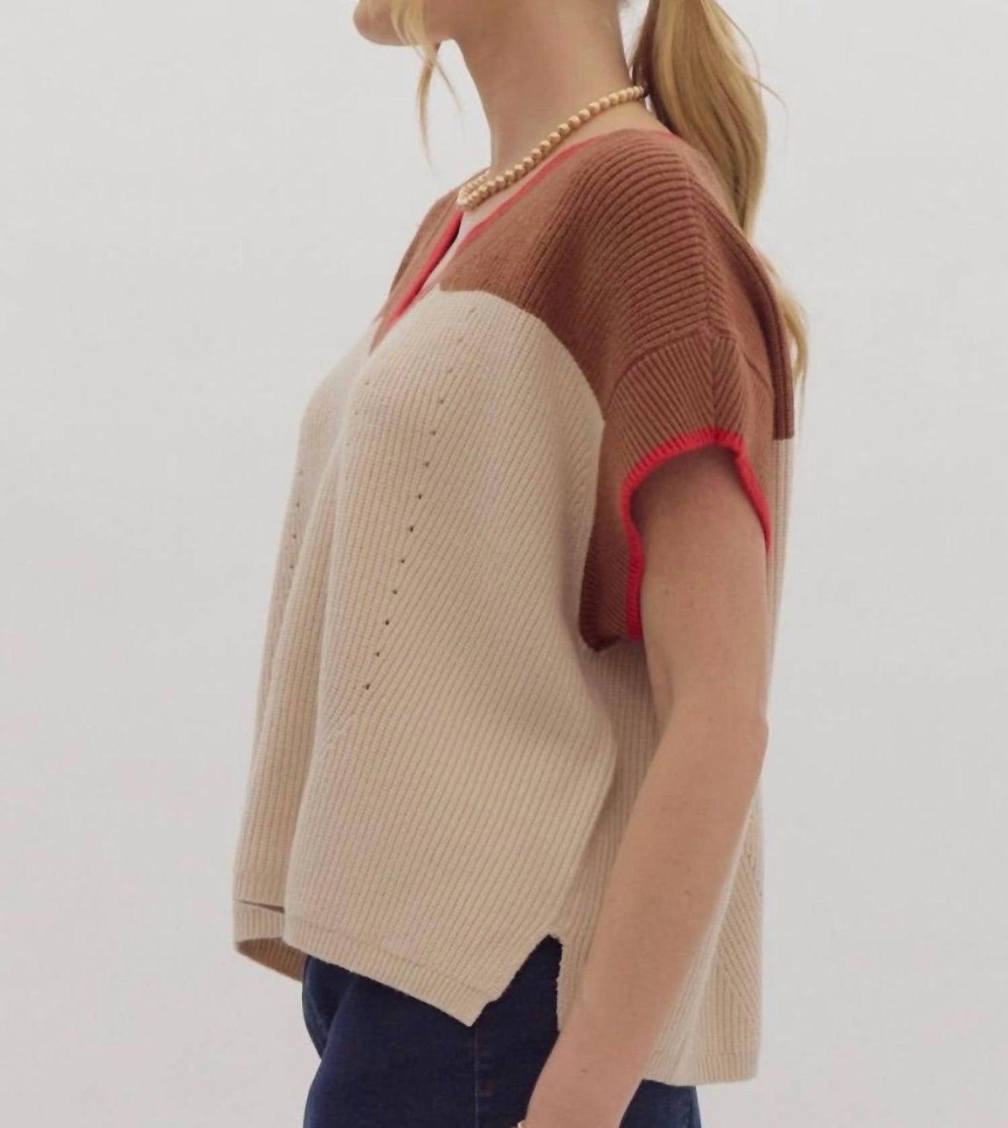 Entro - Rachele Short Sleeve V-neck Knit Top