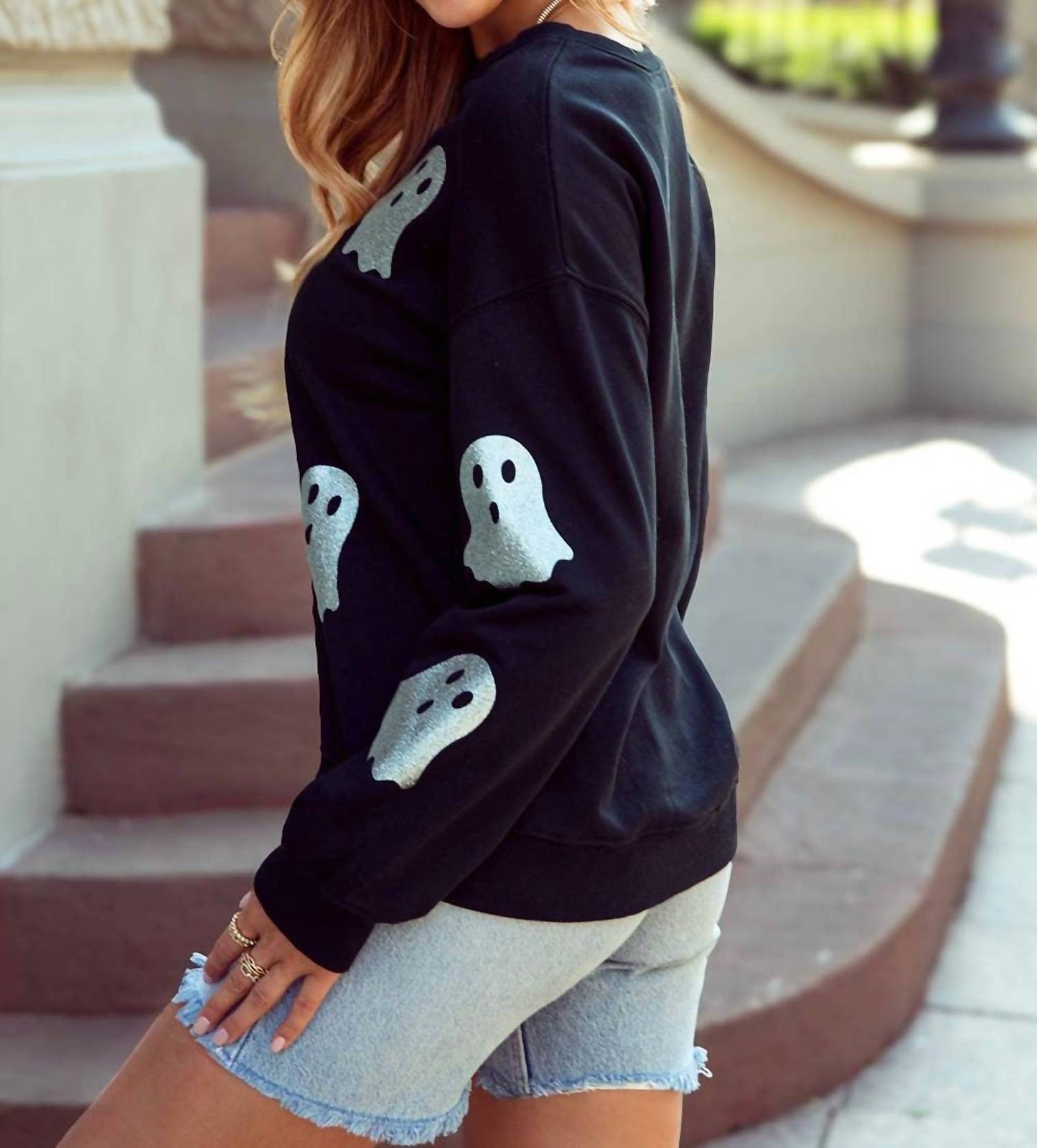 1 The Woman - Women's Glitter Ghost Pattern Sweatshirt