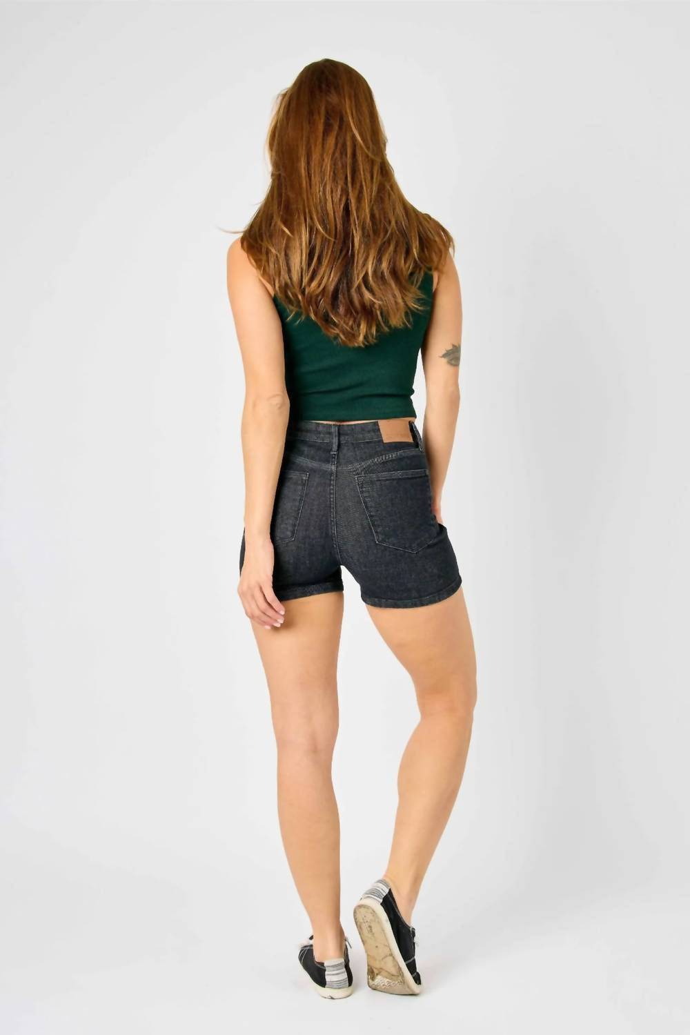 Judy Blue - Mid Rise Tummy Control Release Hem Shorts