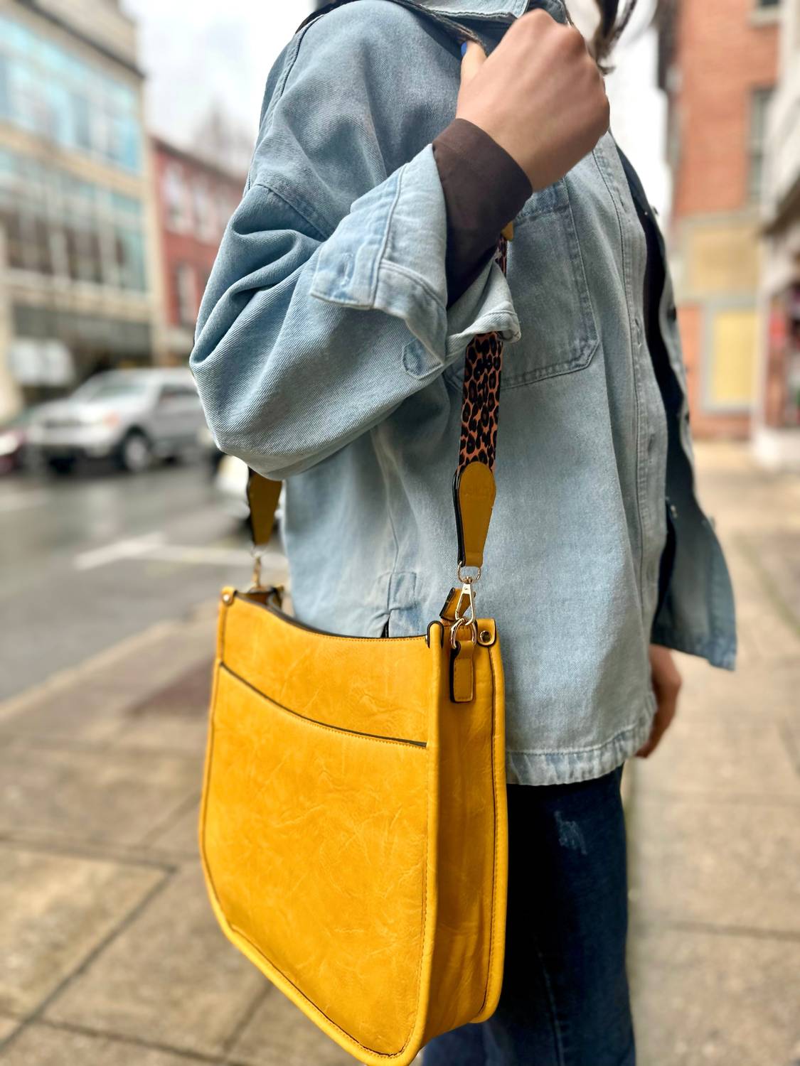 Jen & Co. - Women's Chloe Vegan Crossbody