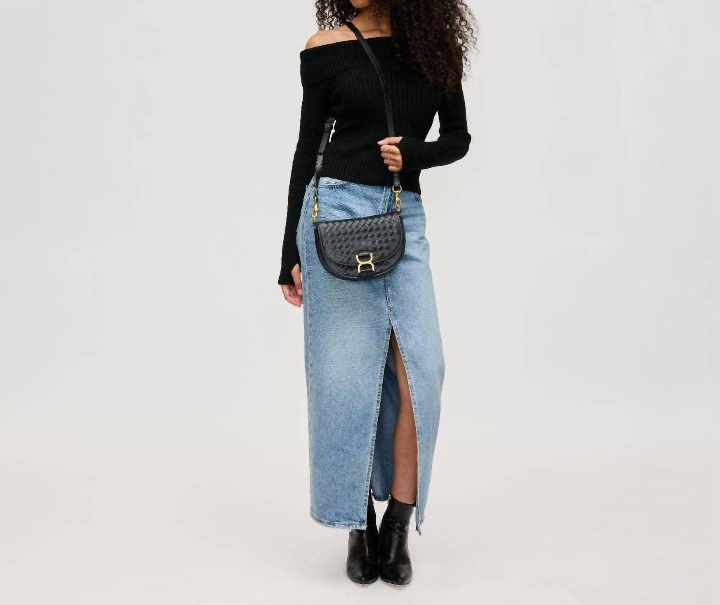 Urban Expressions - Alise Woven Vegan Leather Saddle Crossbody
