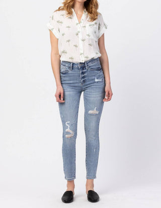 Judy Blue - Calça Jeans Skinny Desgastada