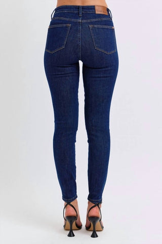 Judy Blue - Calça Jeans Skinny Clássica de Cintura Média e Lavagem