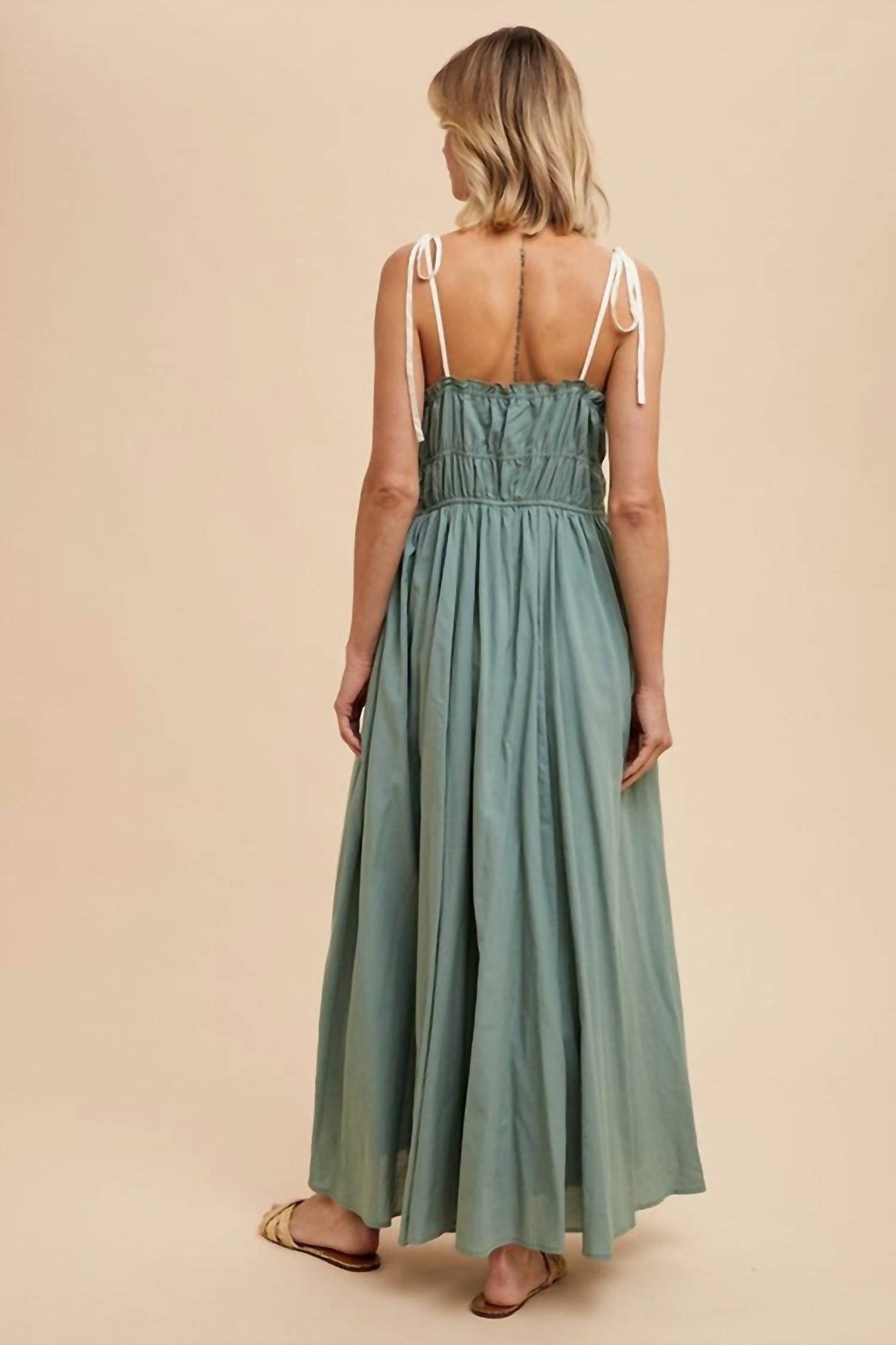 In-Loom - Vivian Contrast Trim Maxi Dress
