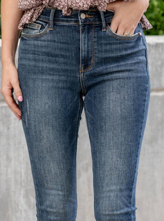 Judy Blue - Calça jeans skinny vintage feminina de cintura média e bainha crua