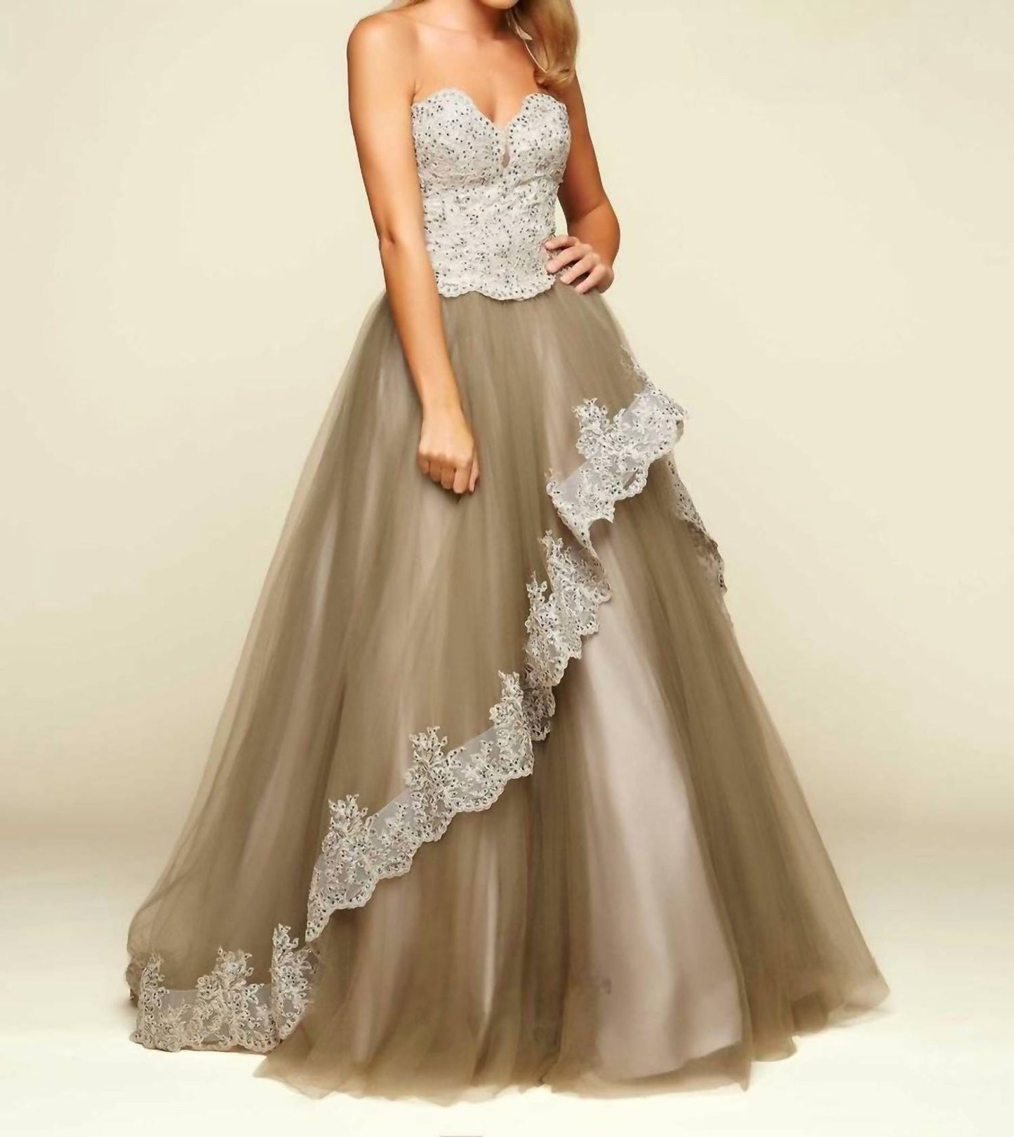 Mac Duggal - TULLE BALL GOWN