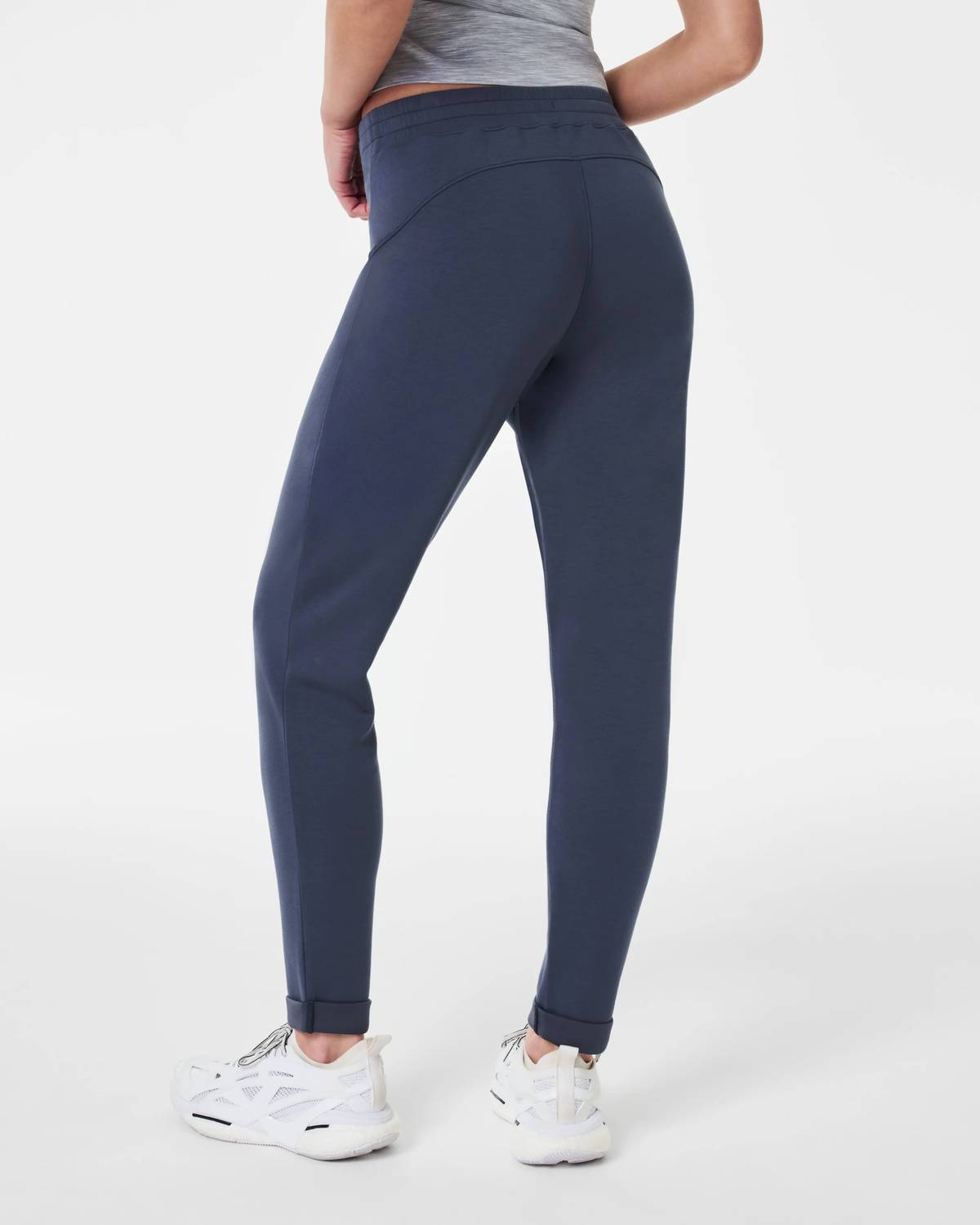 Spanx - AirEssentials Tapered Pant
