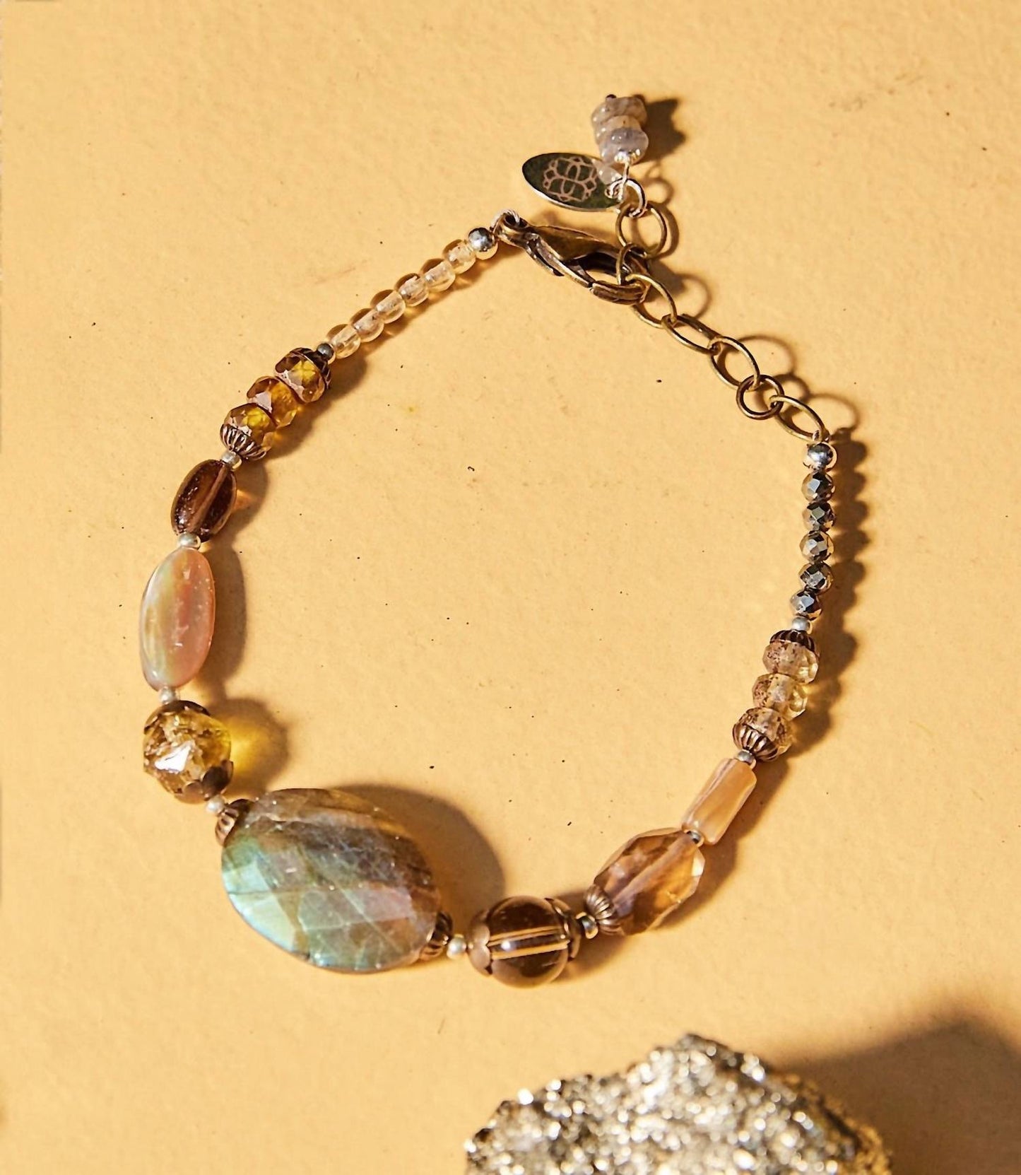 Anne Vaughan - Women's Labradorite Beaded Bracelet