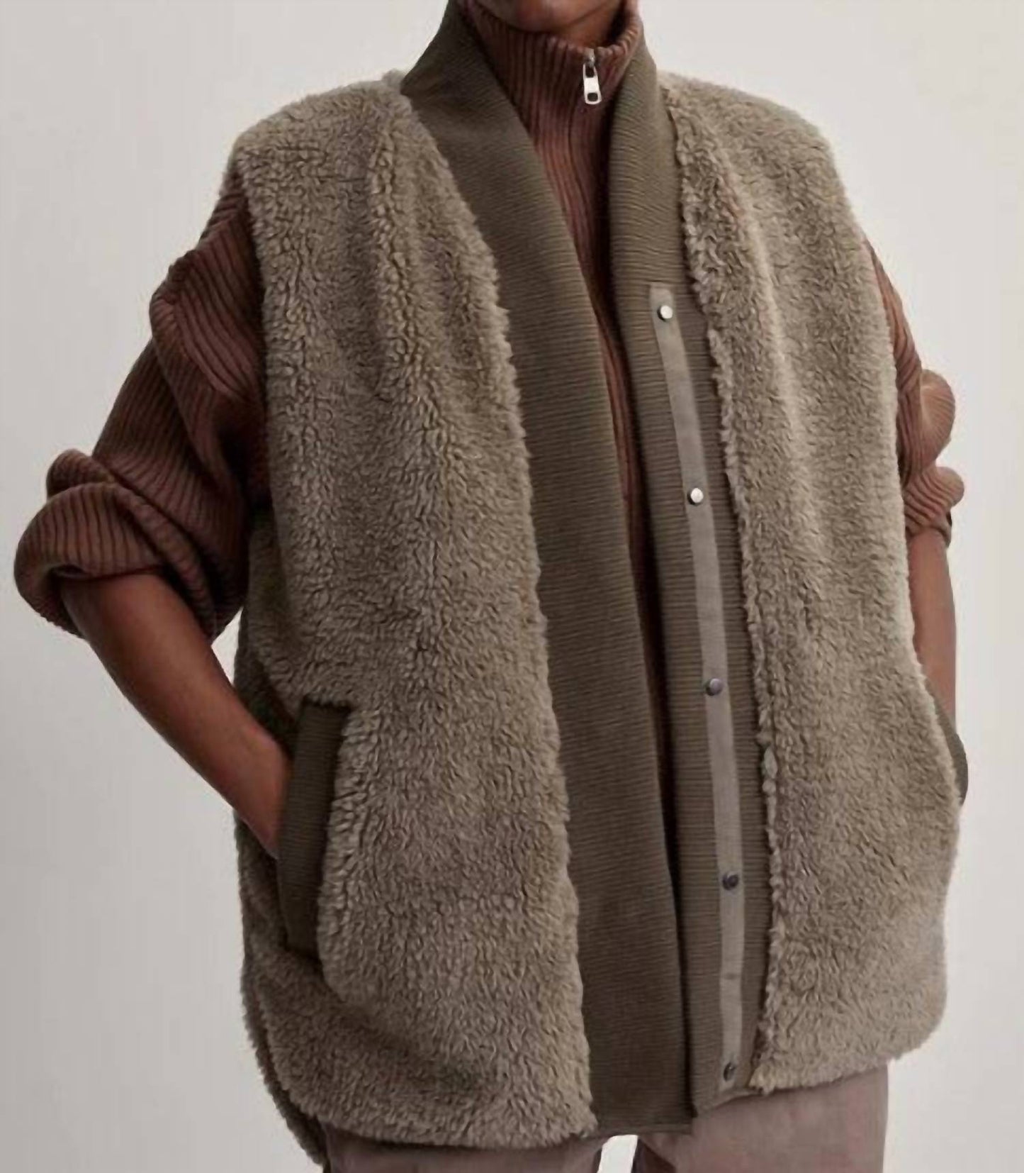 Varley - Covey Reversible Quit Gilet Vest