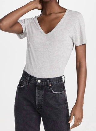 Agolde - Camiseta Cameron com decote em V