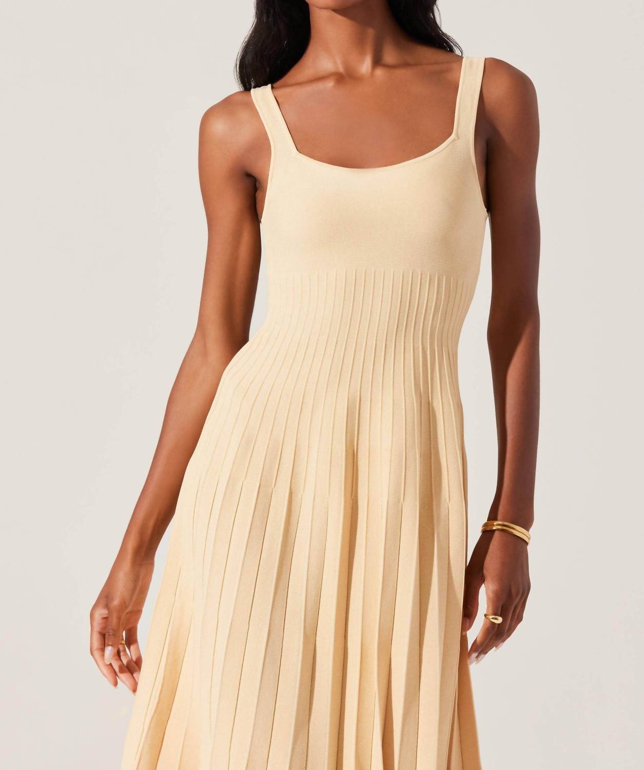 Astr - Aylin Pleated Midi Sweater Dress