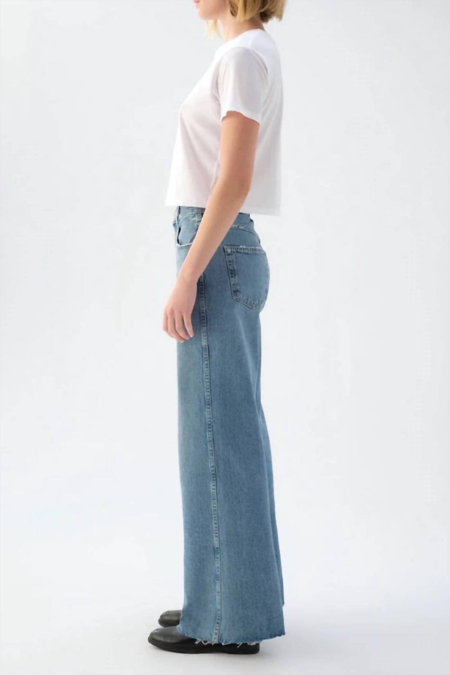 Amo - Frida Lightweight Denim