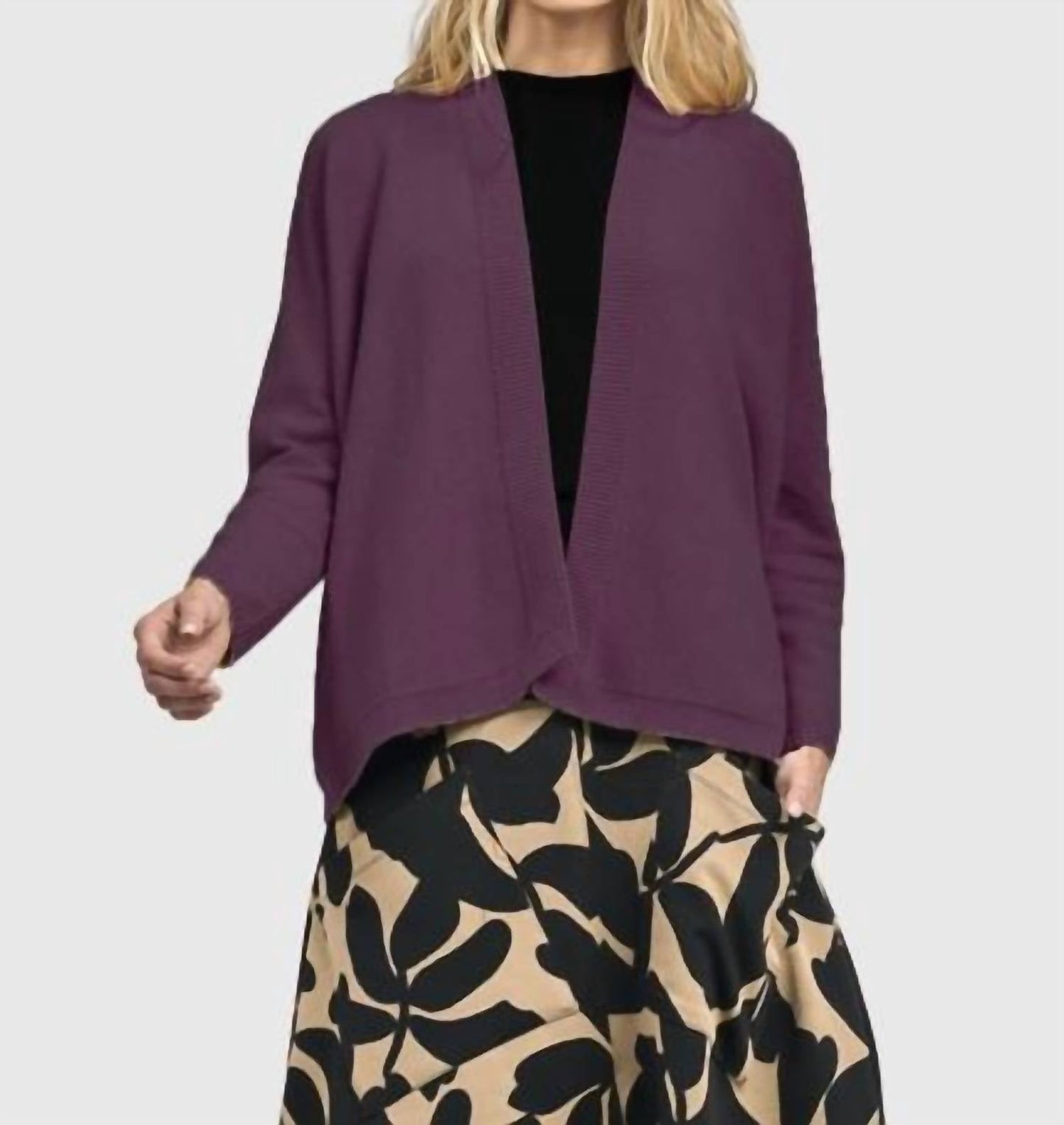Alembika - Open Front Short Cardigan