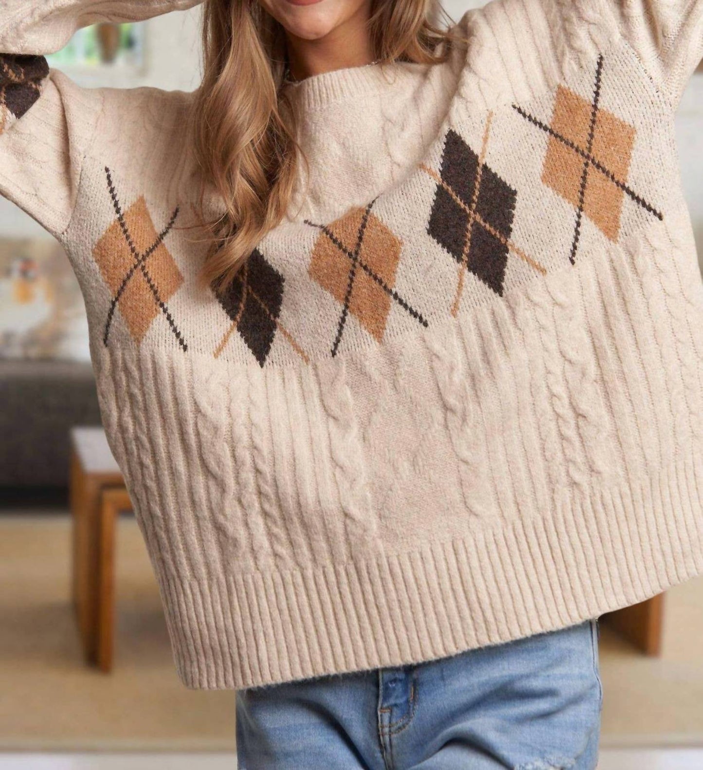 Adora - Diamond Pattern Cable Knit Sweater