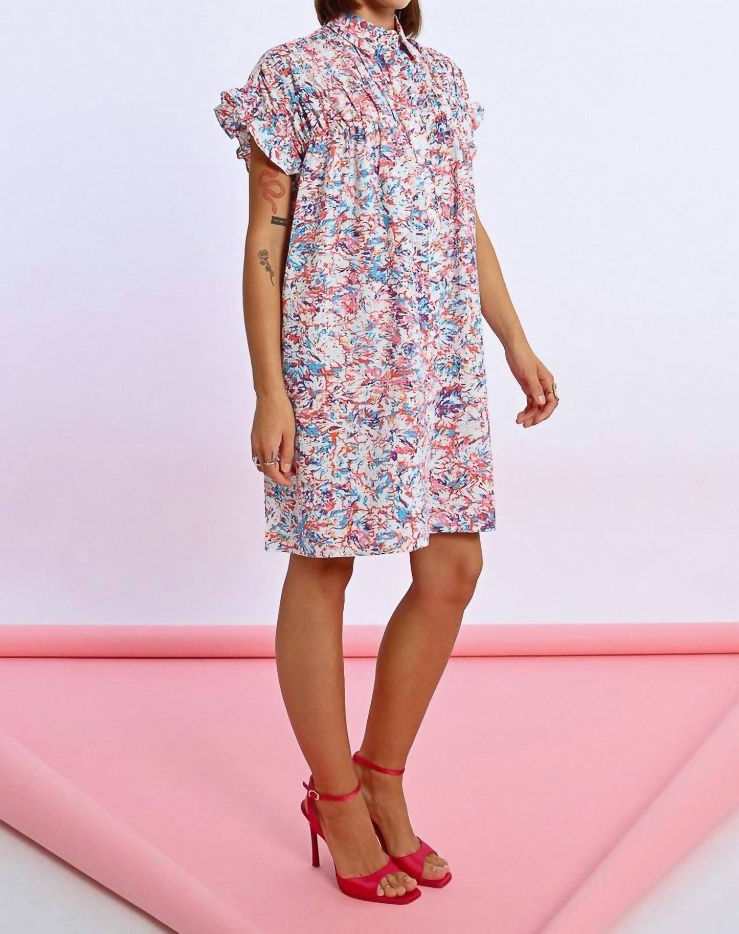 Molly Bracken - Printed Ruffle Sleeve Shirt Dress