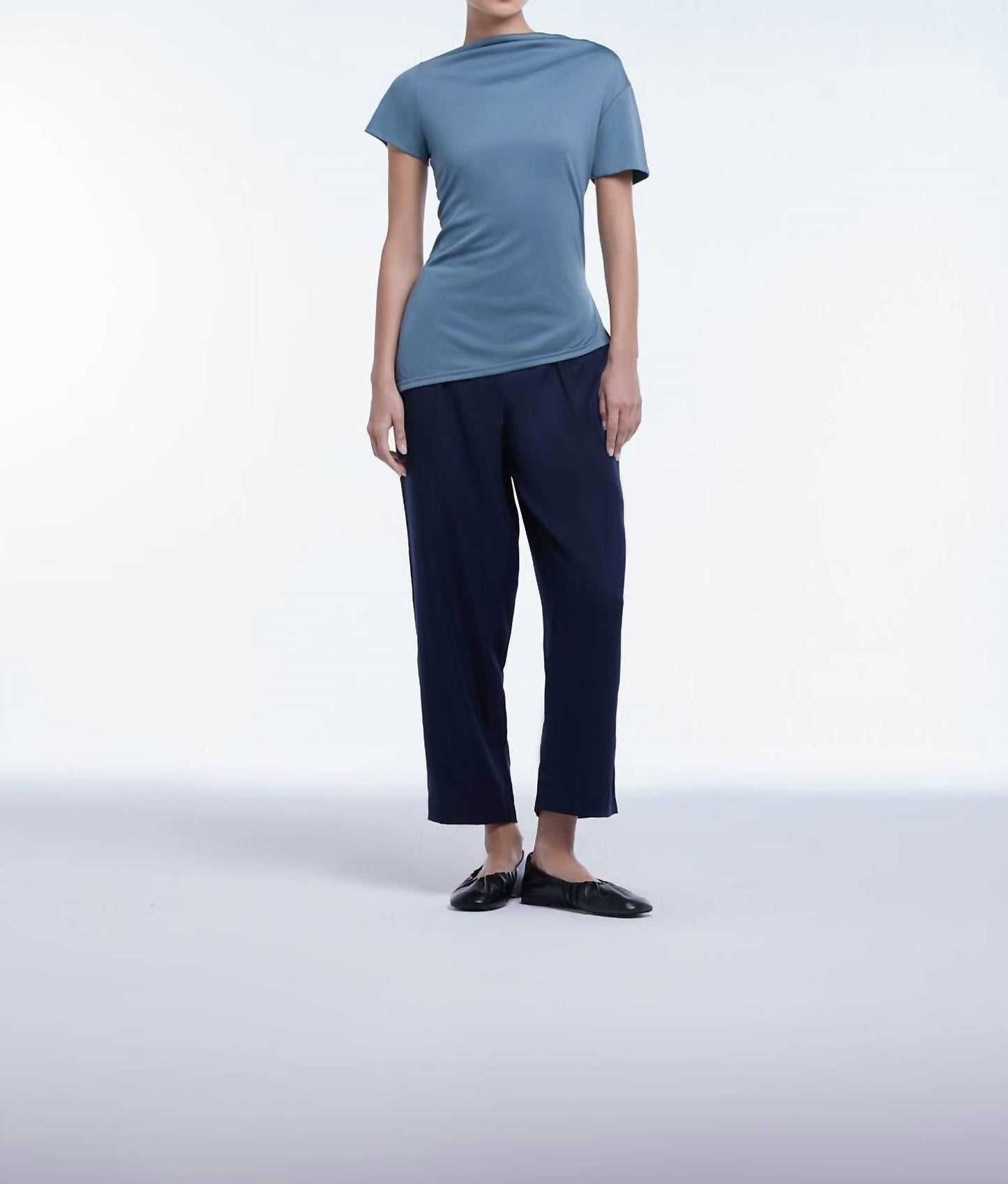 Dāl The Label - Asymmetrical Short Sleeve Top