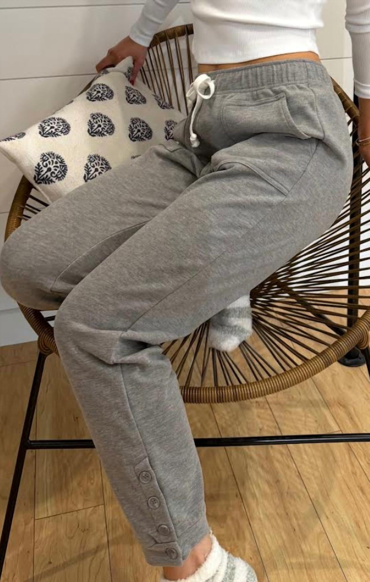 Bobi - Button Jogger