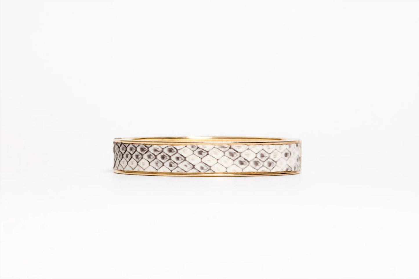 Avenue Chic - Women's Genuine Leather Circle Hinge Bracelet