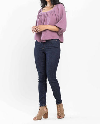 Judy Blue - Calça jeans skinny com bolsos de cintura alta e bordado