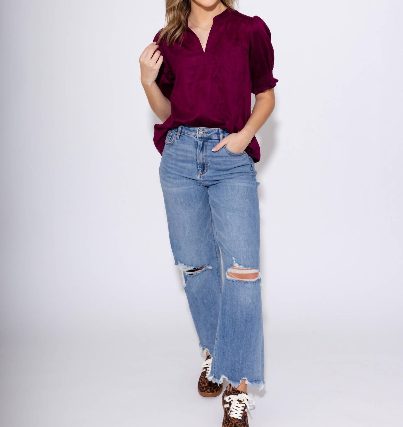 Ivy Jane - Women's Suede Puff Sleeve Top
