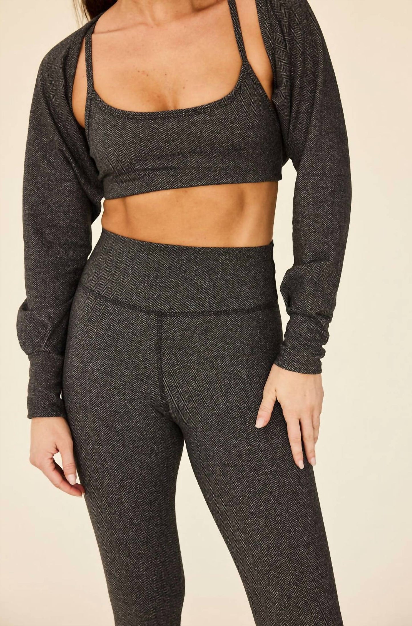 Strut This - The Shrug