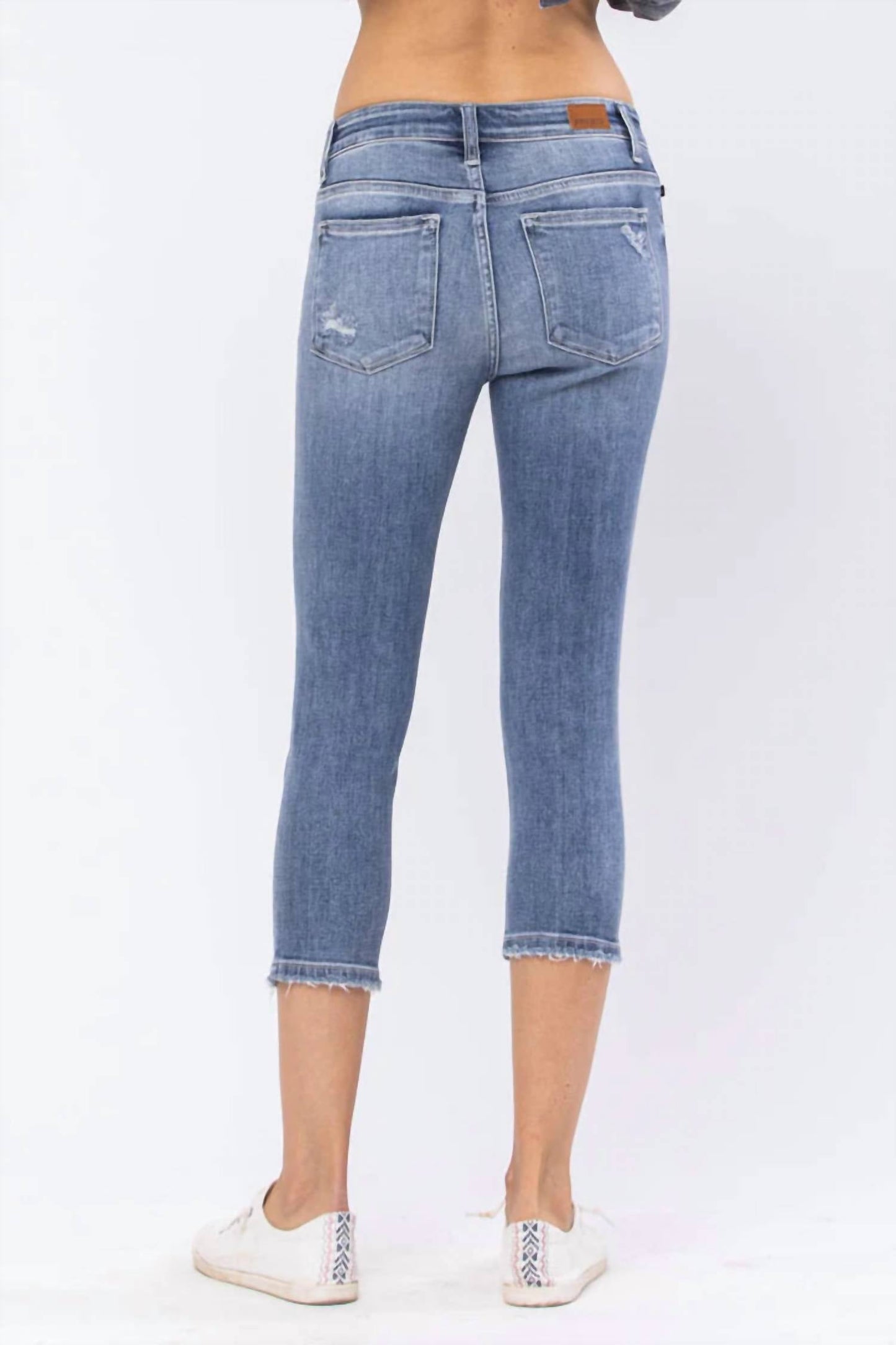 Judy Blue - Destroyed Mid-Rise Capri Jeans