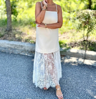 Aureum - Lace Trim Midi Dress