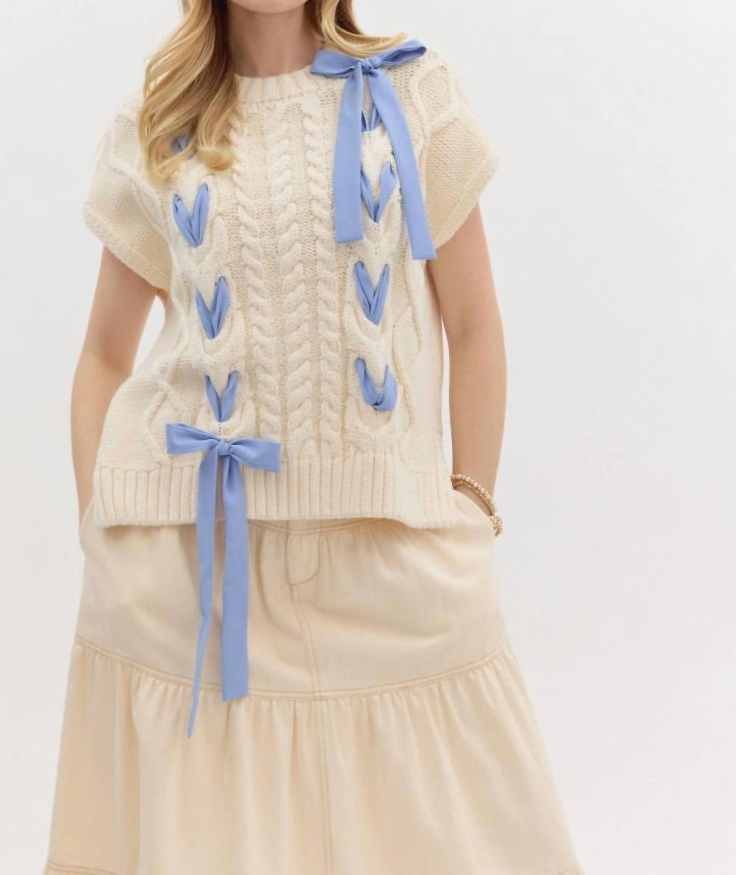 Entro - Blue Ribbon Short Sleeve Sweater