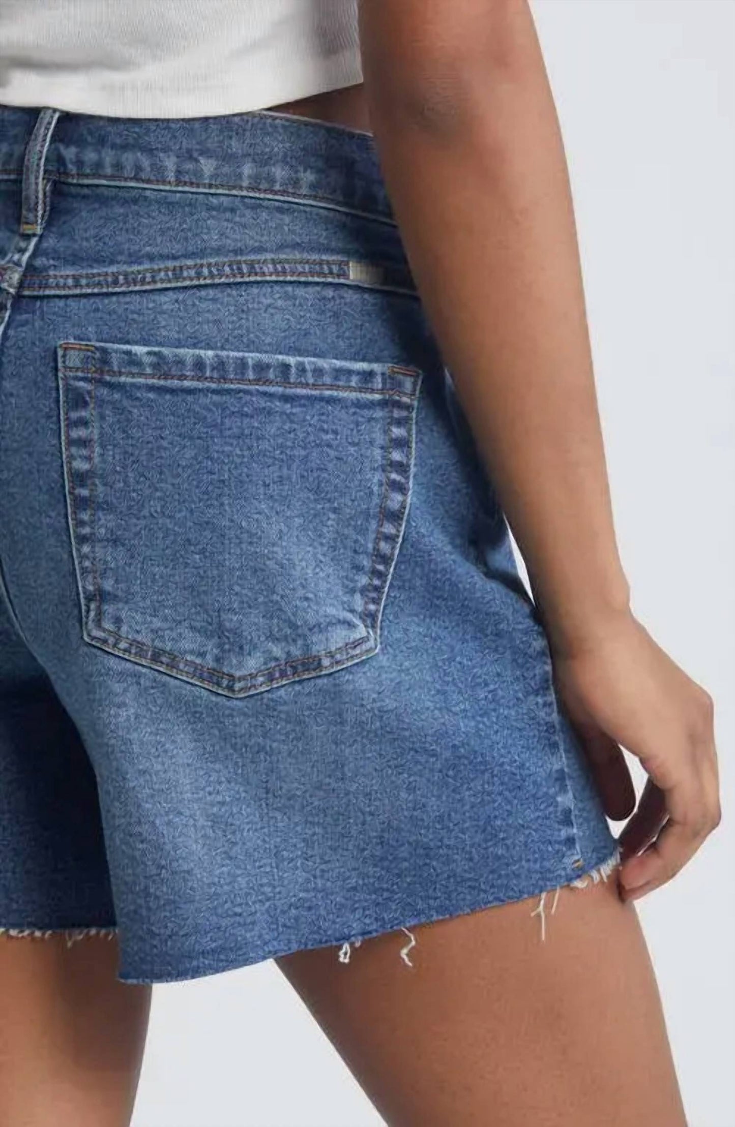 1822 Denim - Loose Jean Frey Hem Shorts